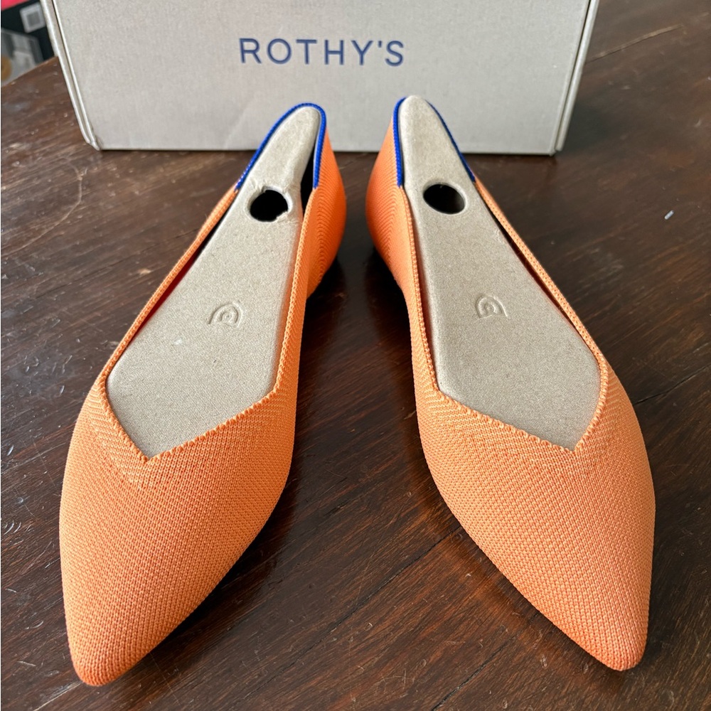 Rothy’s - The Point In Tangerine Size 7 New In Box - image 1